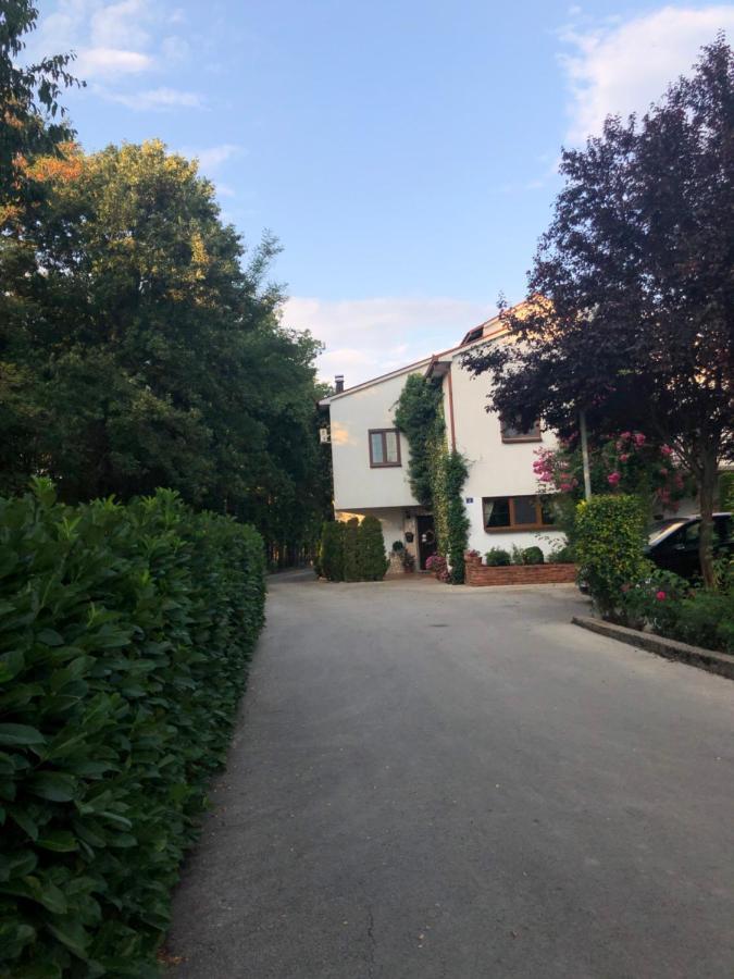 Pansion Lazine Hotel Međugorje Eksteriør billede